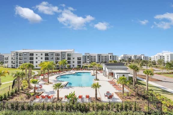 Amazing Mickey Mouse-themed 2BR near Disney! - Image 2