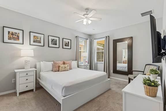 Sleeps 13·Pvt Pool+Spa·Game Room·Clubhouse - Image 5