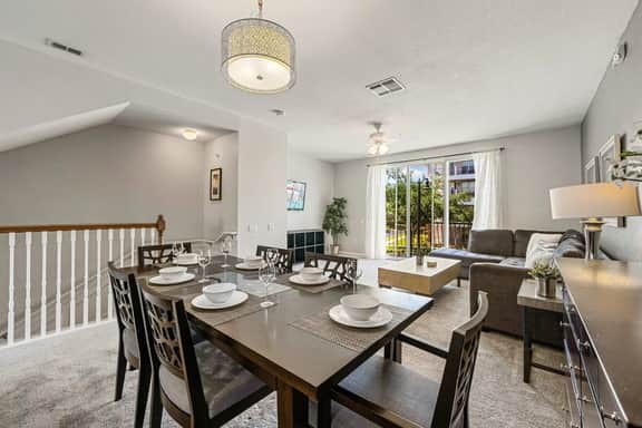 Sleeps 6•Corner Townhome•Resort Amenities - Image 4