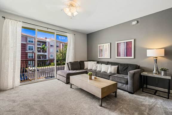 Sleeps 6•Corner Townhome•Resort Amenities - Image 3
