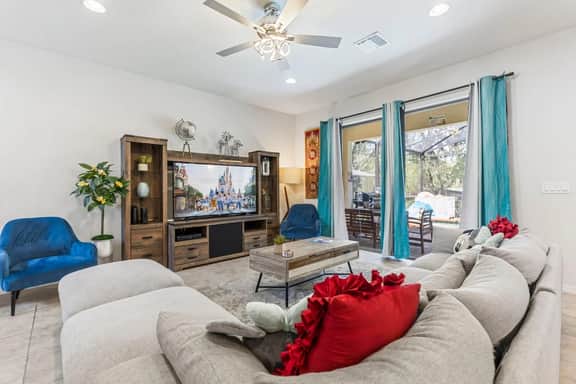 Spacious 5BR Home with Private Pool in Kissimmee - Image 3