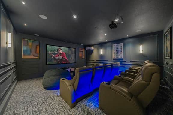 Solara 8BR Pool Home w Theater & Theme Rooms - Image 3