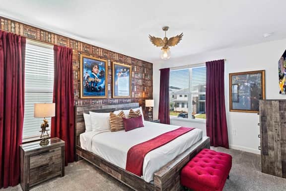 Pool, Themed Rooms & Man Cave! 5BR Oasis - Image 5