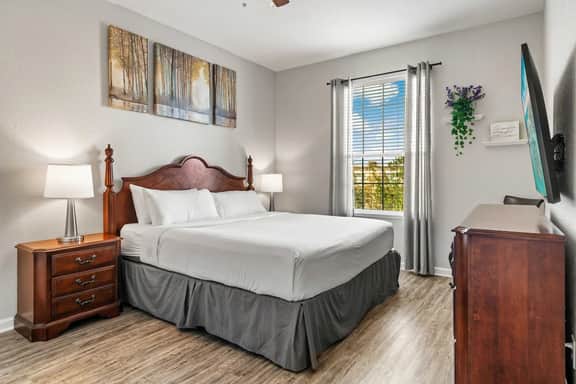 Amazing 3BR condo close to OCCC & Epic Universe! - Image 3