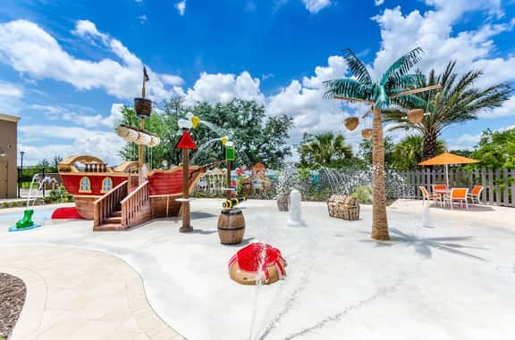 Resort Oasis! 3BR Townhome w Free Parking near WDW - Image 2