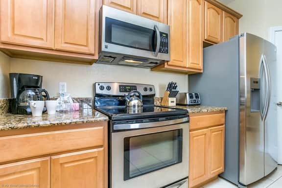 Incredible 3BR w/ Balcony near Epic Universe! - Image 5