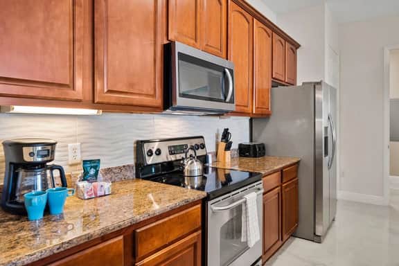 Premium 3BR condo Resort Perks near Epic Universe! - Image 5