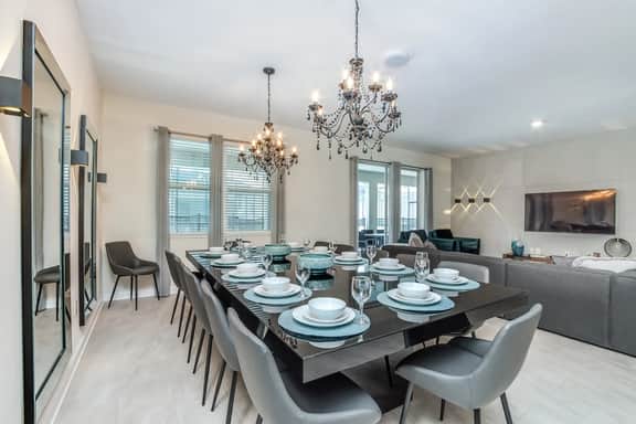 Incredible 9-BR Home w/Private Pool & Game Room! - Image 2