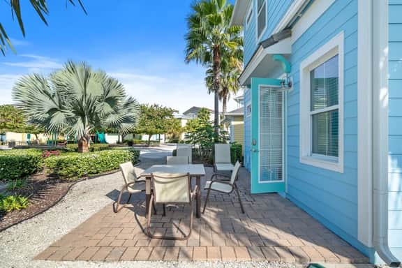 Kissimmee Retreat 4BR Cottage near Disney - Image 5