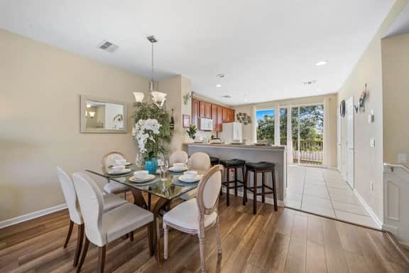 Sublime 3BR Townhome: Pool & Free Parking near WDW - Image 4