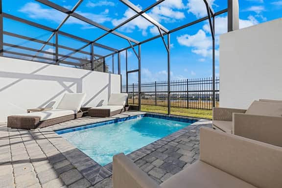 Stylish 6BR townhome w/ private pool•Near parks - Image 2