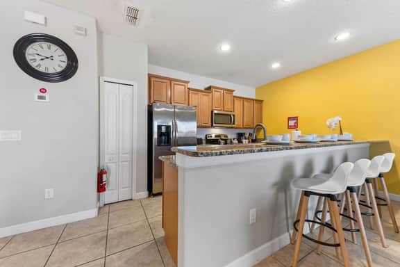 4BR Fun House! with Private Pool near Disney! - Image 5
