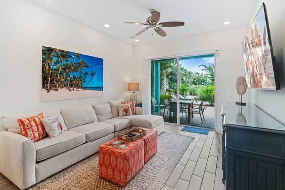 Margaritaville 4BR Retreat w Jacuzzi, Four Corners - Image 2