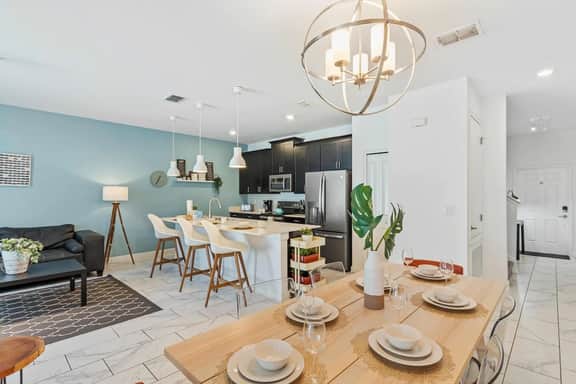 Townhome Oasis 4BR w Pool & Theme Room near Disney - Image 3