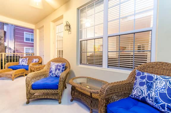 Resort Condo 3BR w Balcony near Theme Parks & OCCC - Image 2