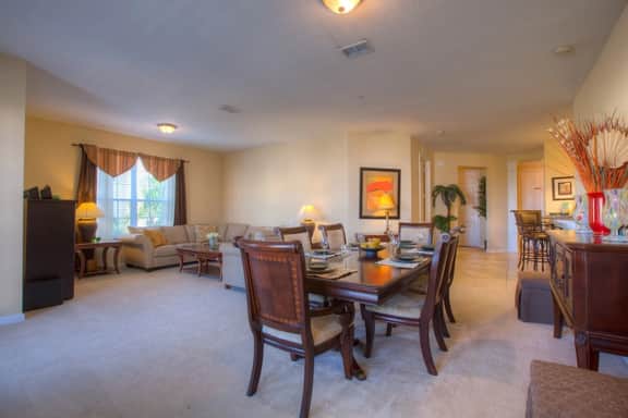 Disney near: 3BR w Balcony & Resort Access - Image 2