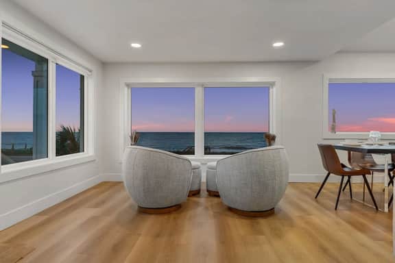 Oceanfront*Rooftop Balcony*BBQ Grill - Image 3